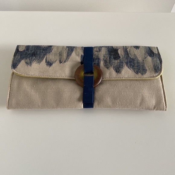 Lela Rose Clutch for Beauty.com - Picture 12 of 16